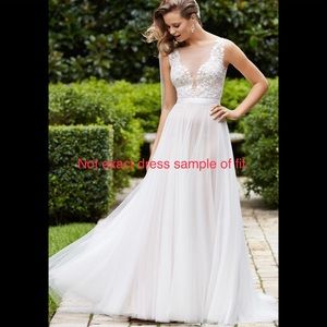 Rare Willowby by Watters Wedding Gown